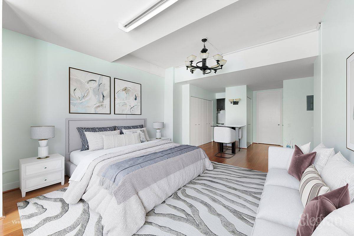88 Greenwich Street 326