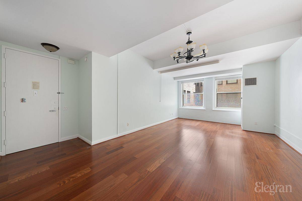 88 Greenwich Street 326