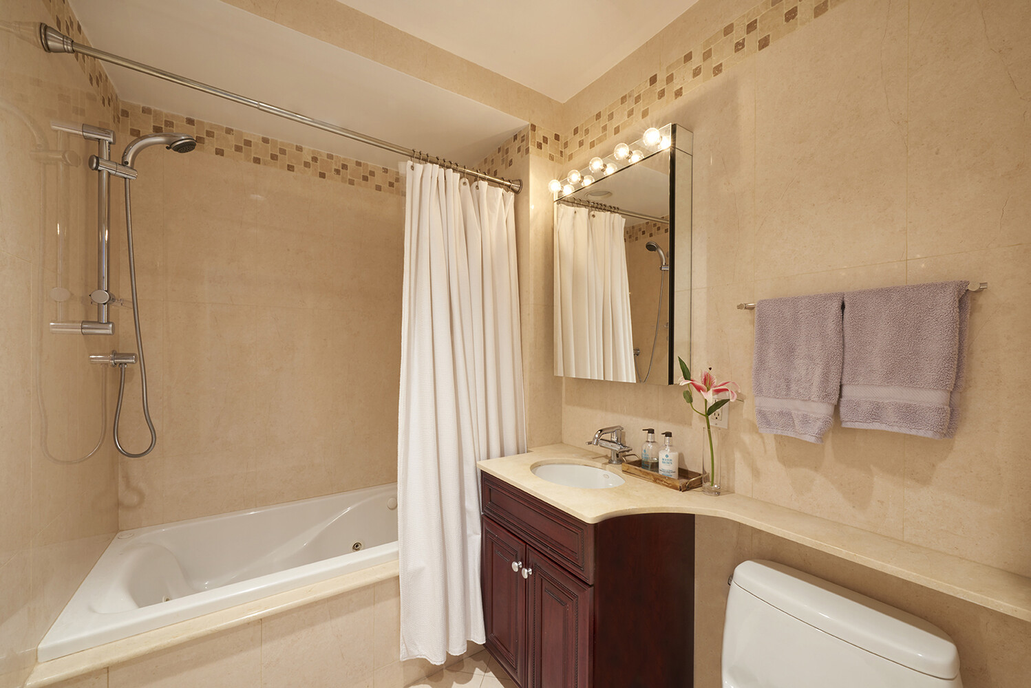 123 CHAMBERS Street 5