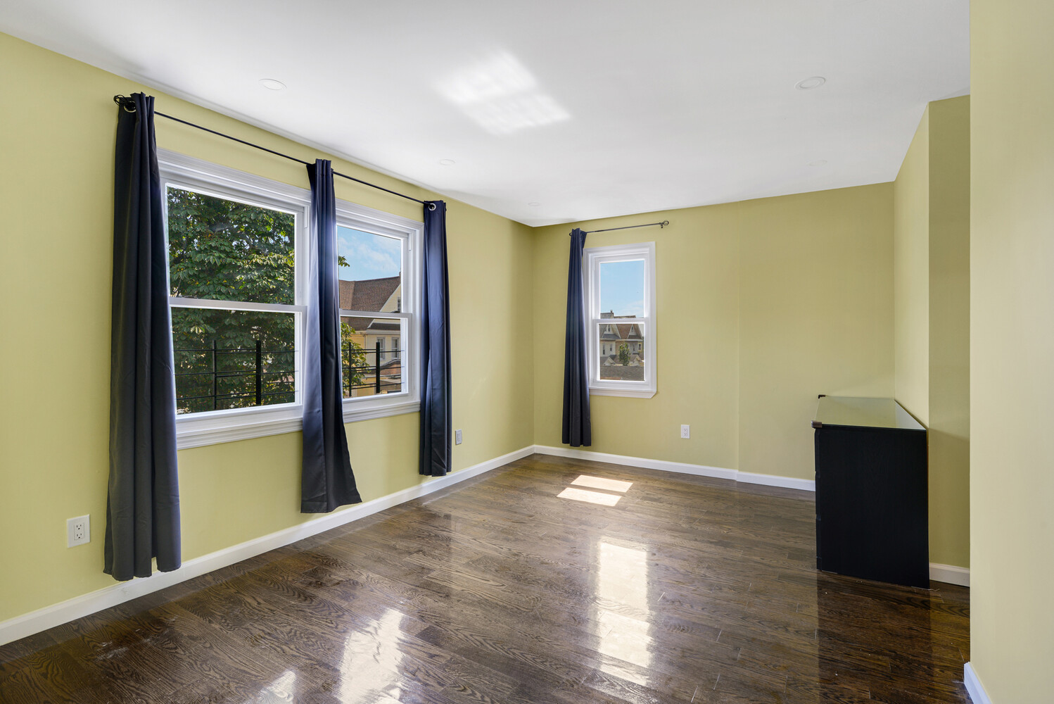 144-38 87TH Avenue 2