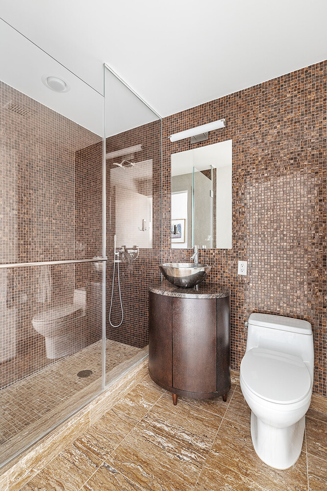 250 E 53RD Street 3004