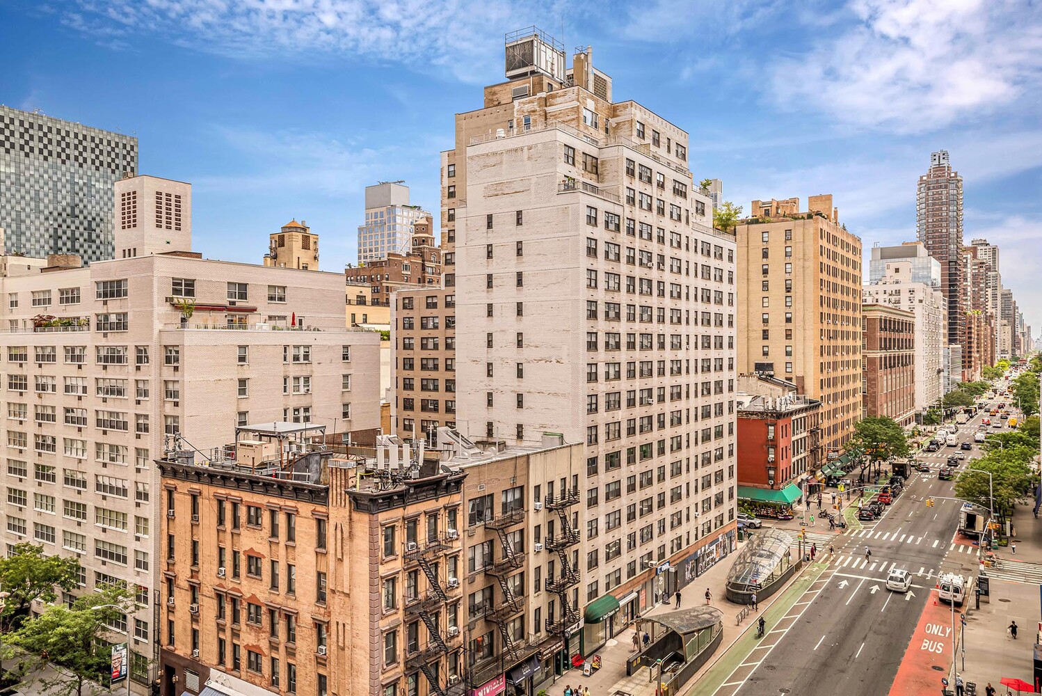 233 E 70TH Street 10T