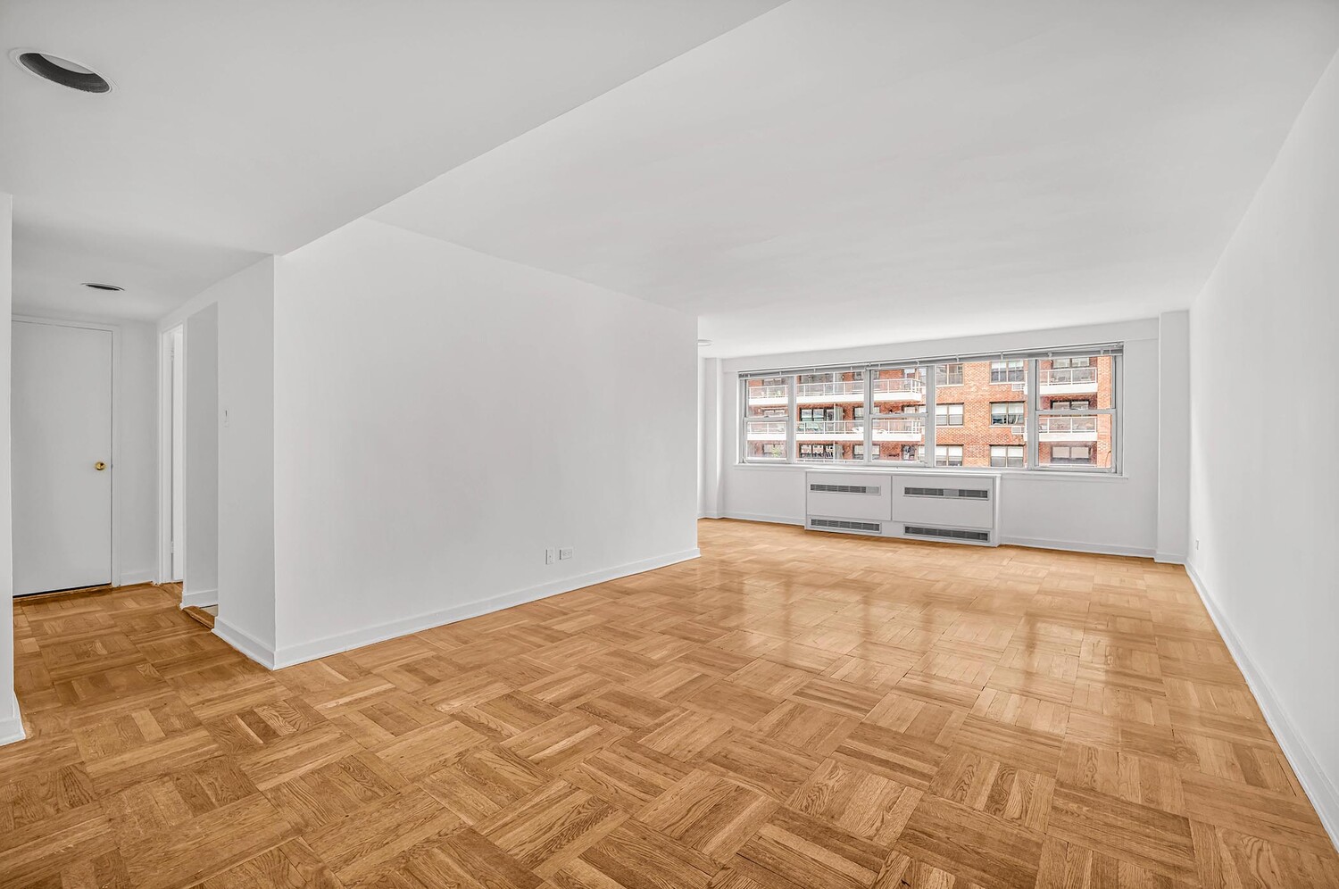 233 E 70TH Street 10T