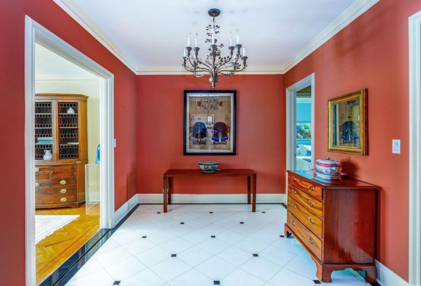 14 SUTTON Place S 4C