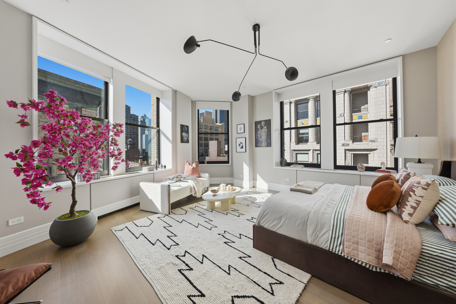 212 5TH Avenue 16B