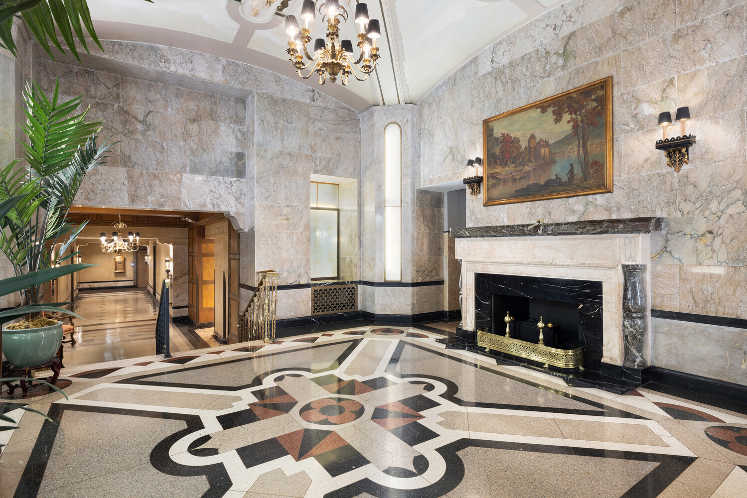 7 PARK Avenue 9G