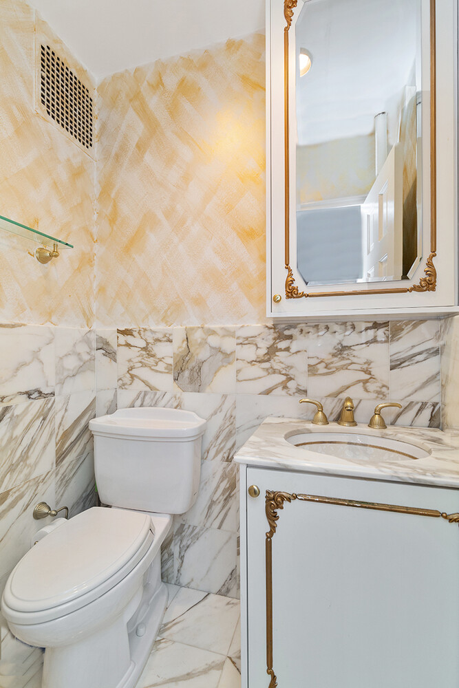 59 E 72ND Street 4C