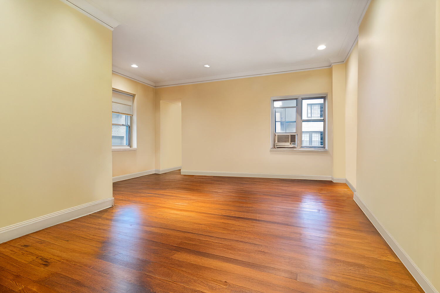 59 E 72ND Street 4C