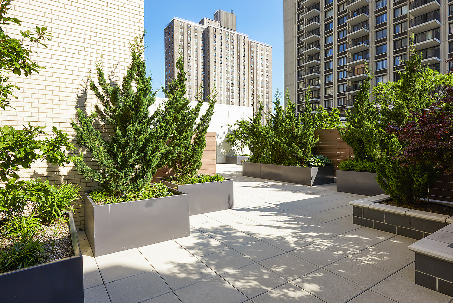 100 W 93RD Street 21E