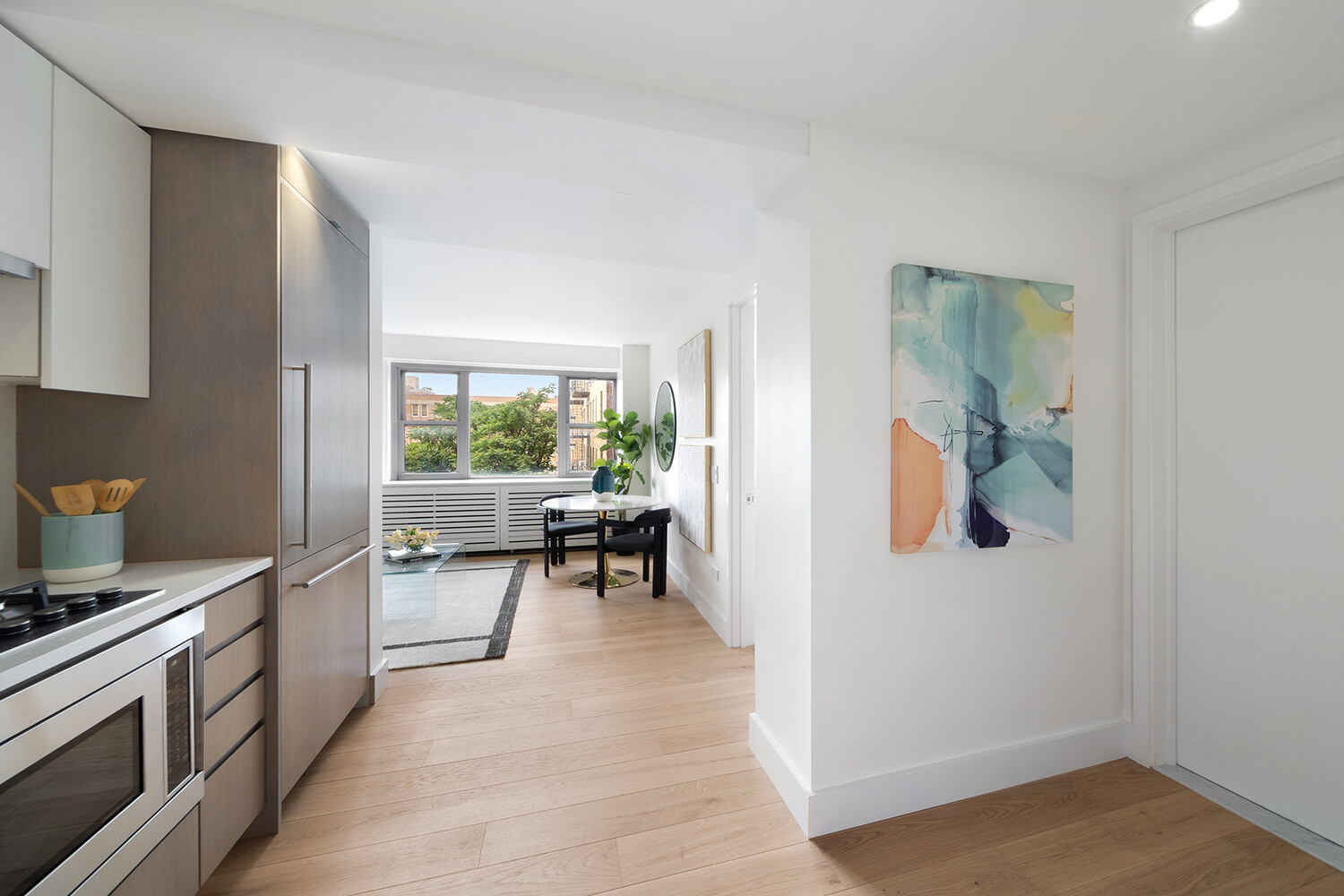 100 W 93RD Street 21E