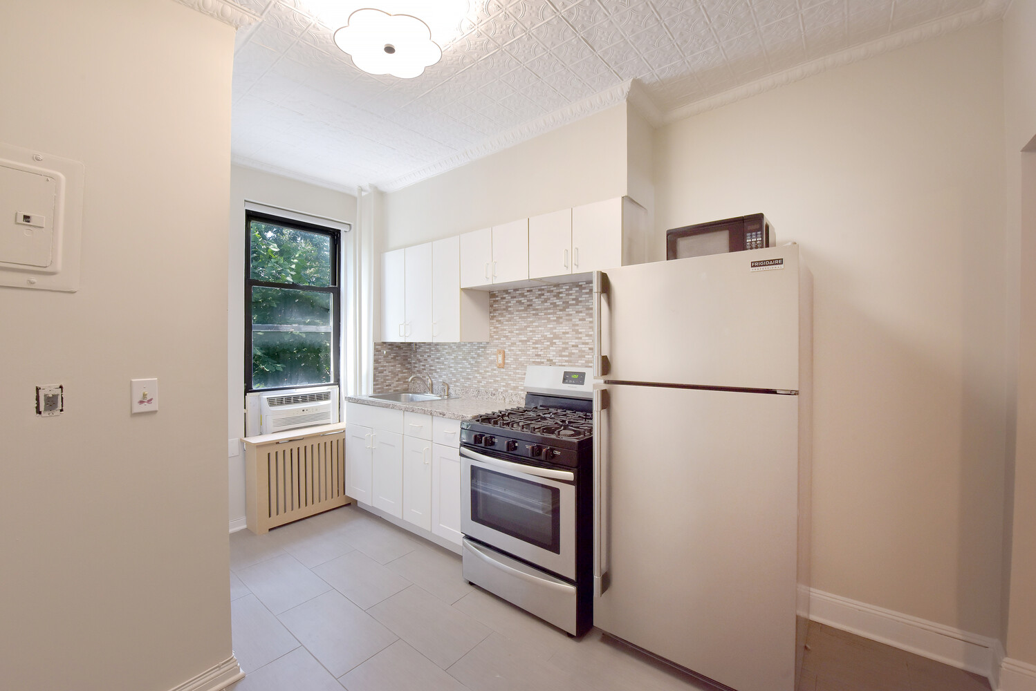360 ATLANTIC Avenue 2R