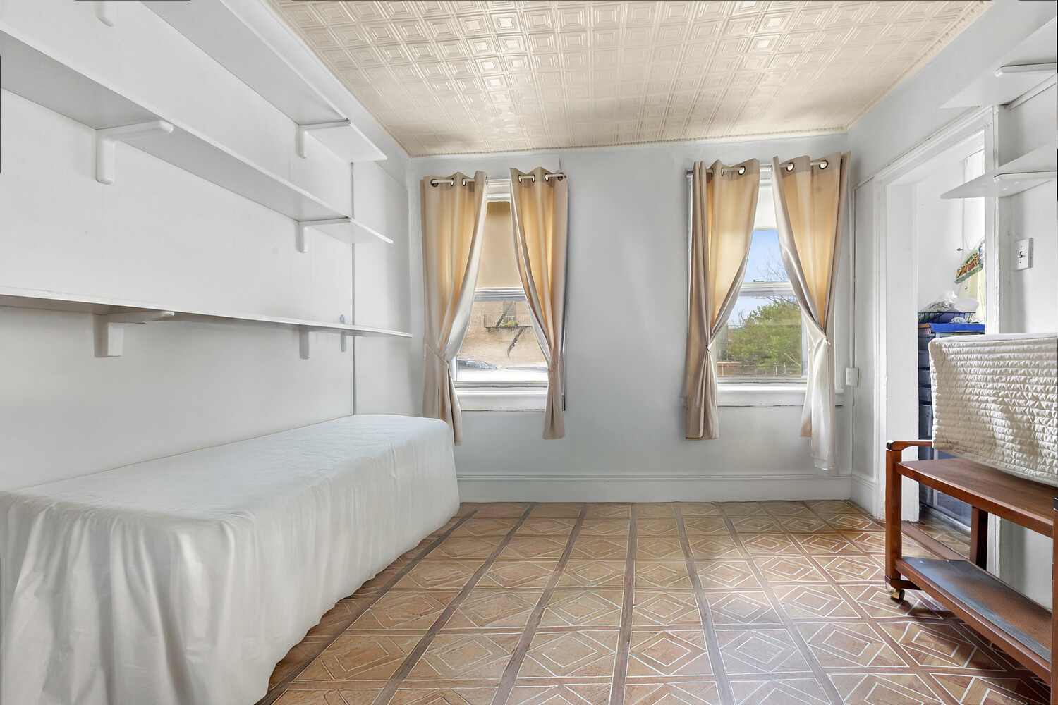 324 E 151ST Street