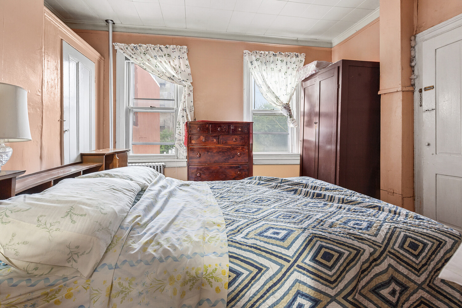 324 E 151ST Street