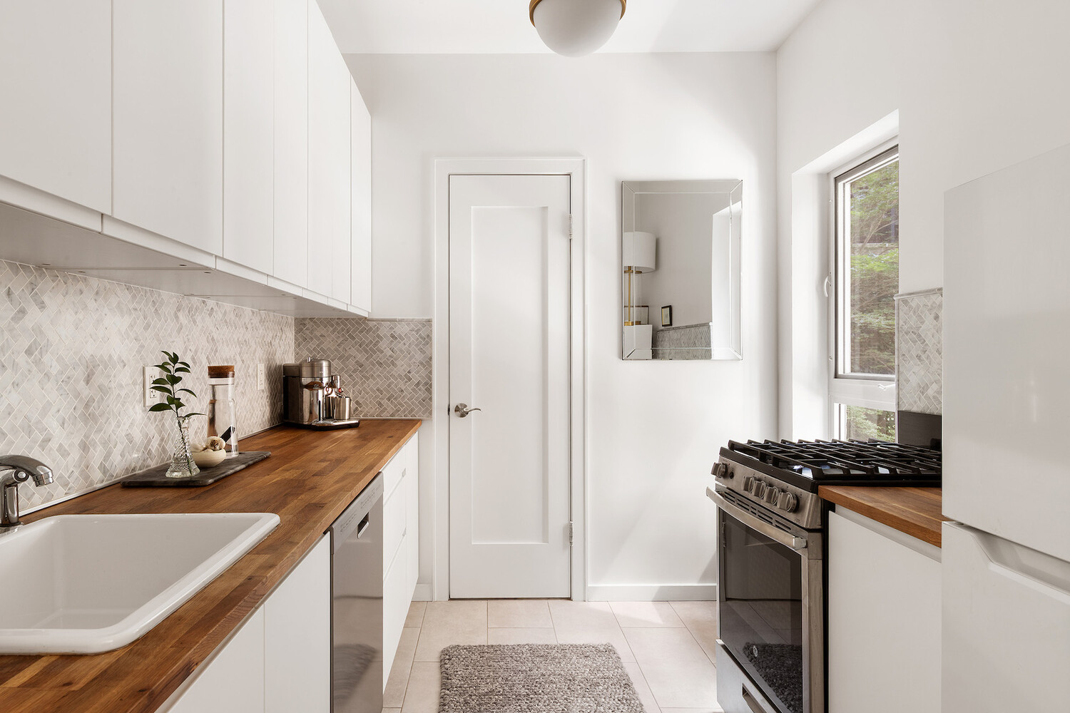 20 W 68TH Street 2B