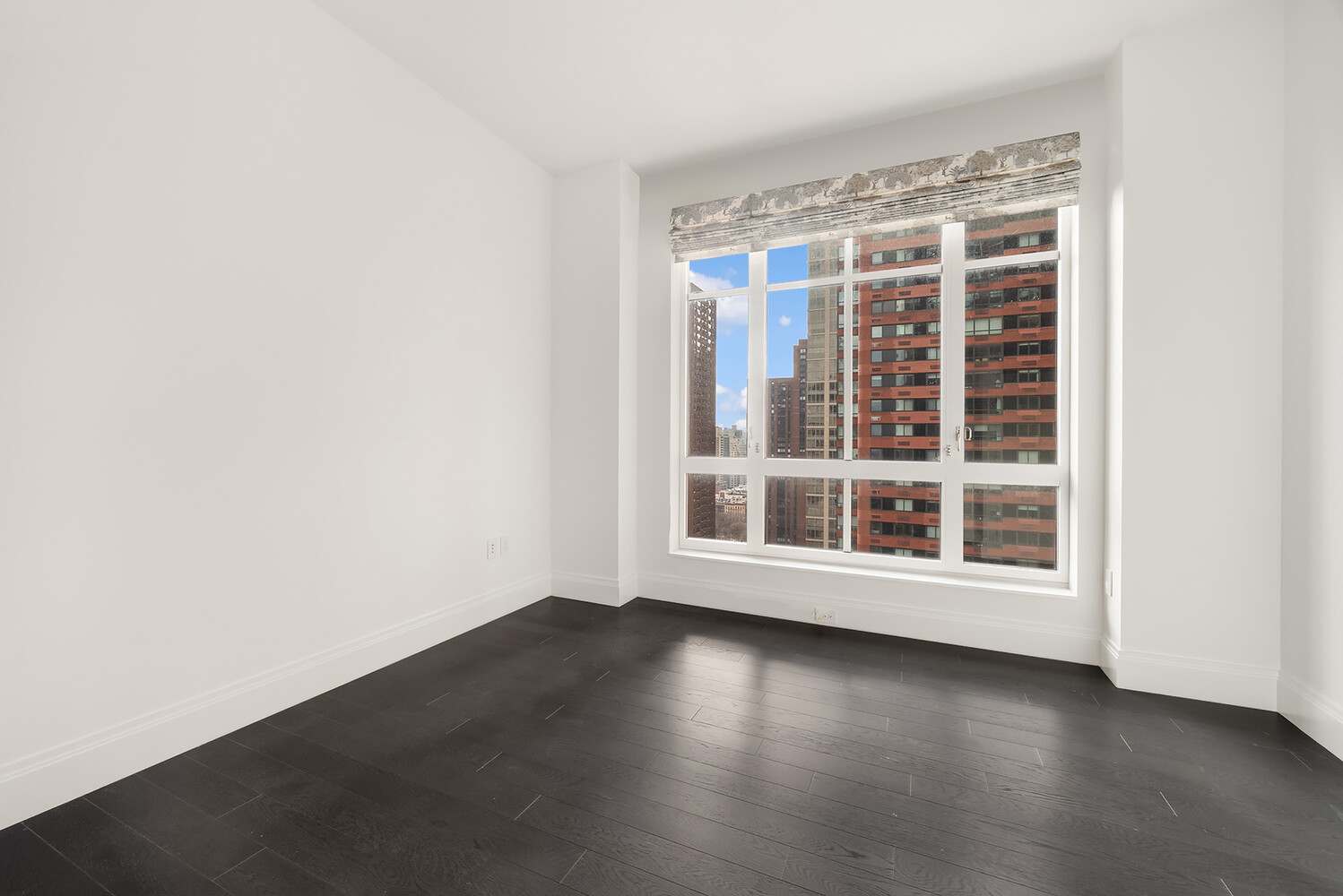 200 E 95TH Street 20C