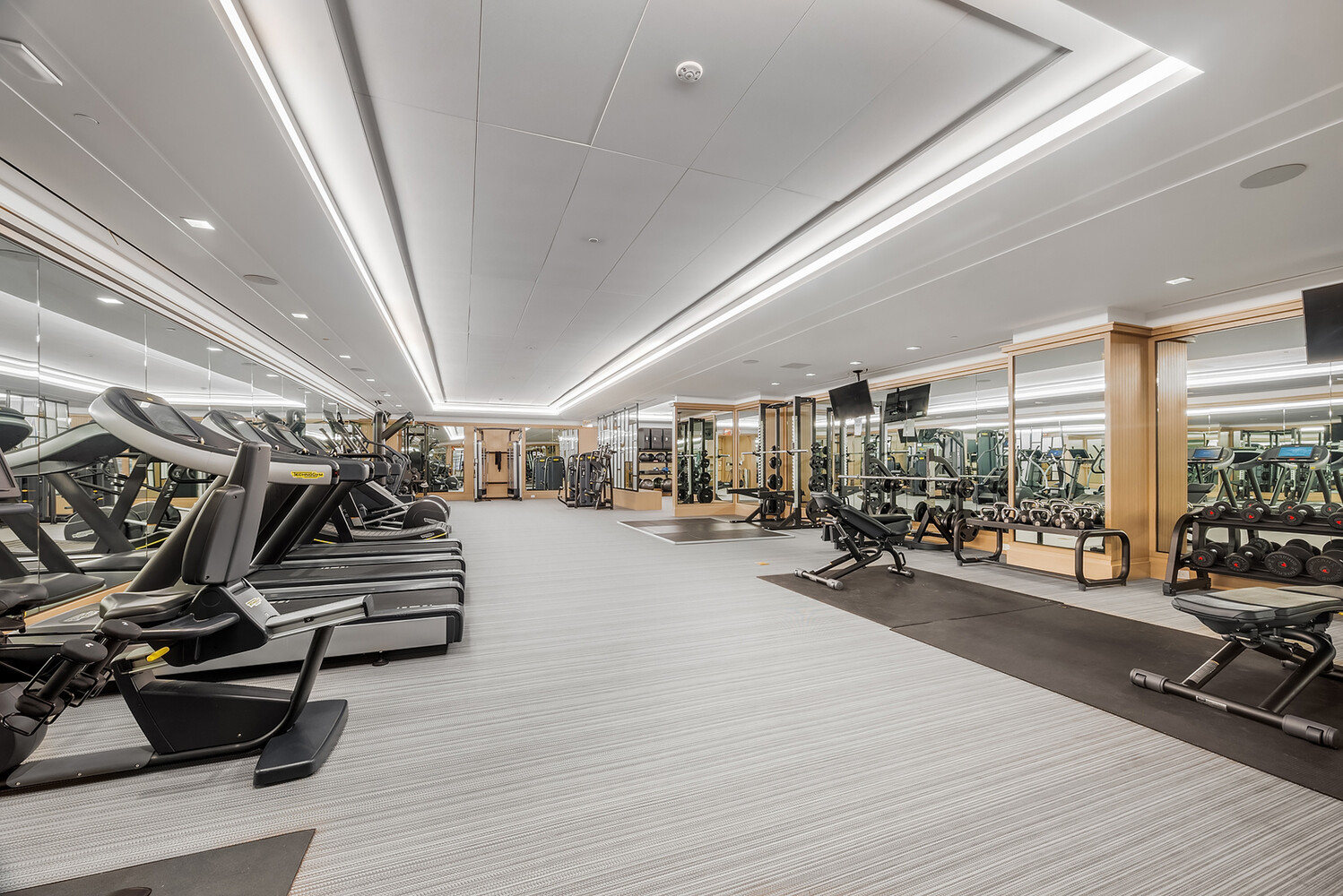 200 E 95TH Street 20C