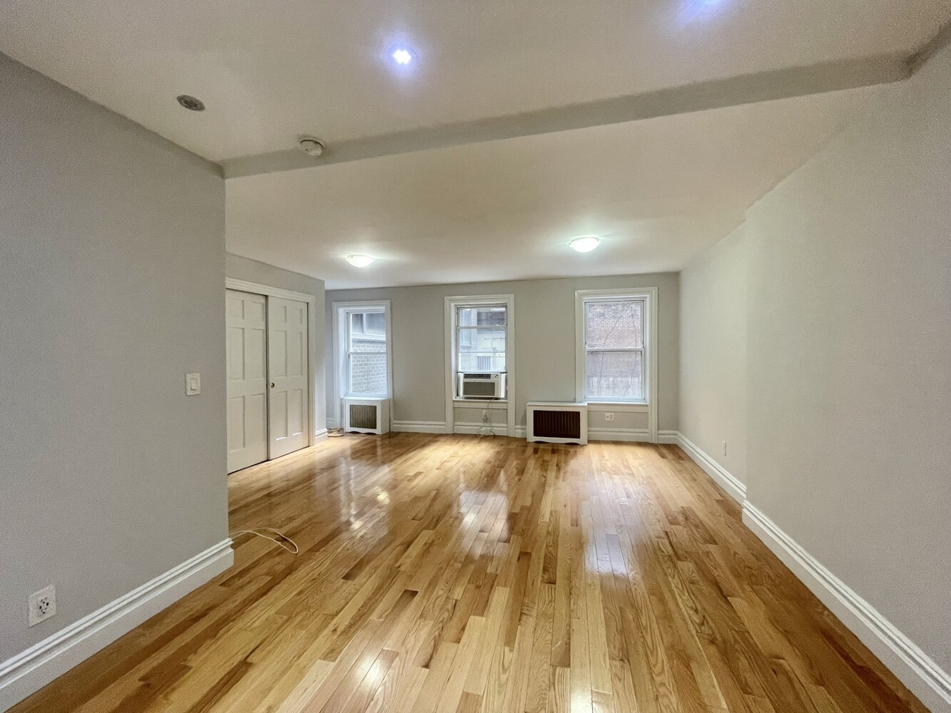 16 E 58TH Street 5