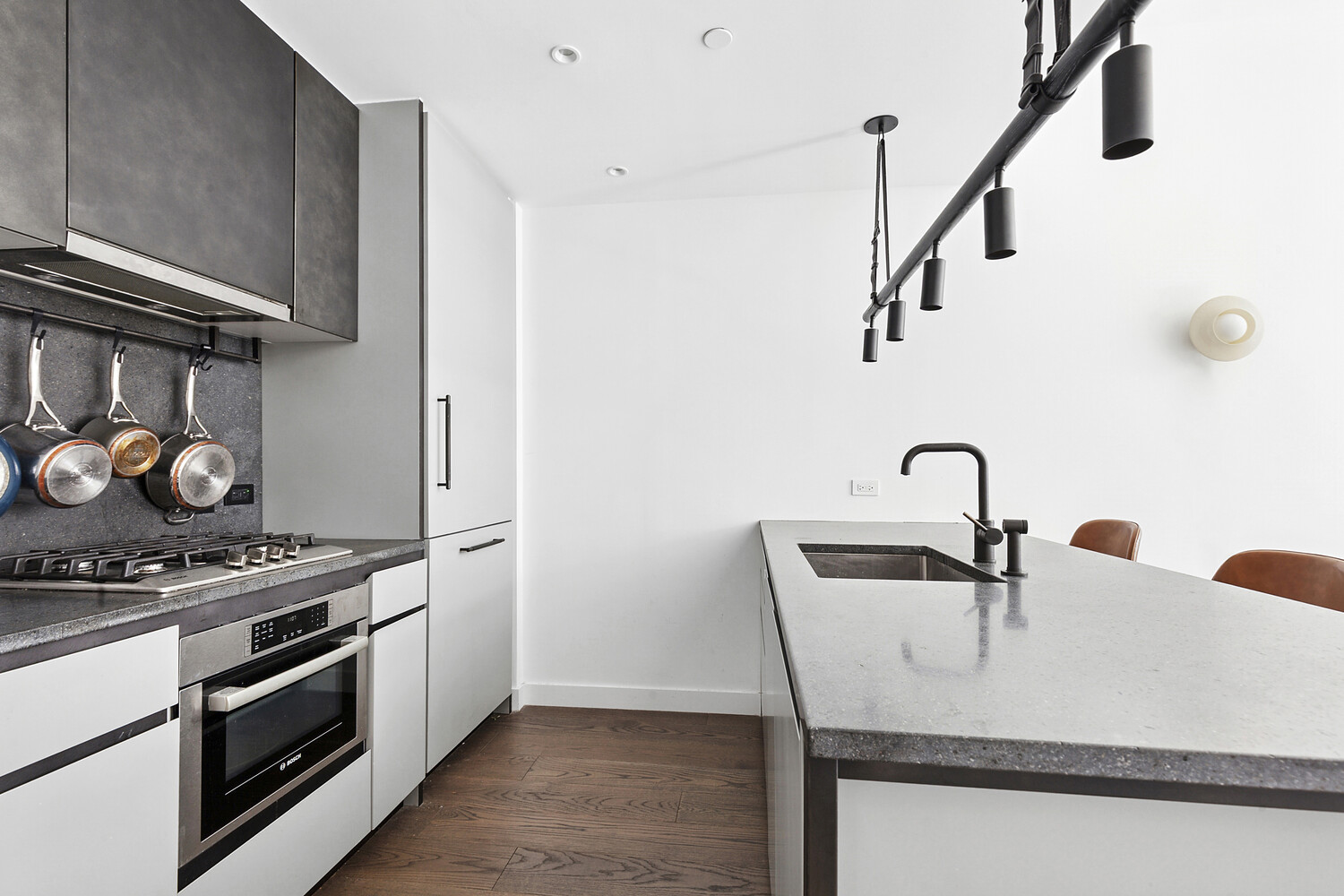 11 HOYT Street 5G
