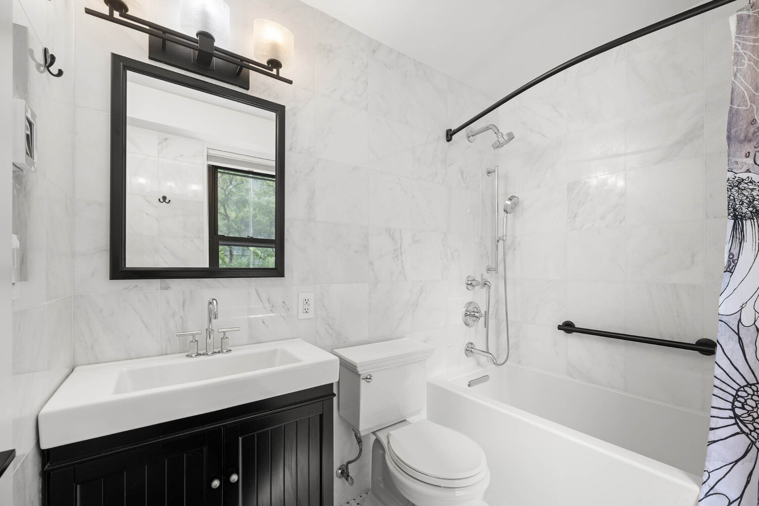 1065 PARK Avenue 3A/B