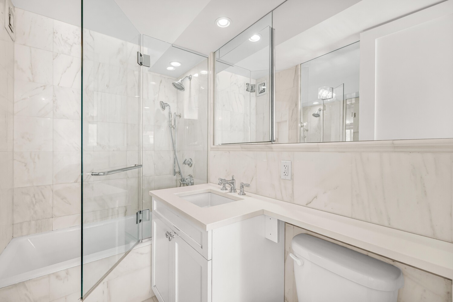 305 E 40TH Street 19F