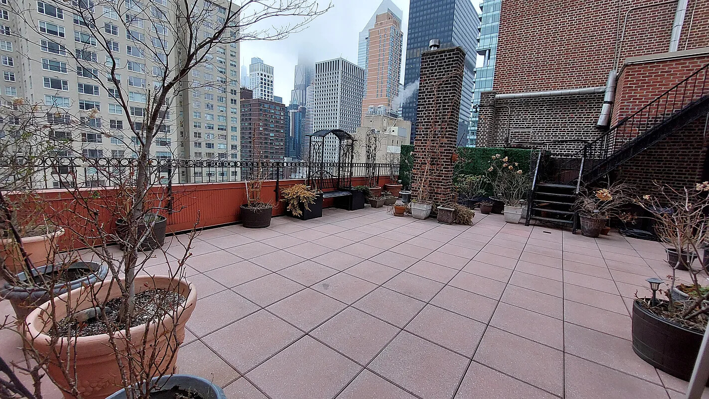 320 E 57TH Street 1B