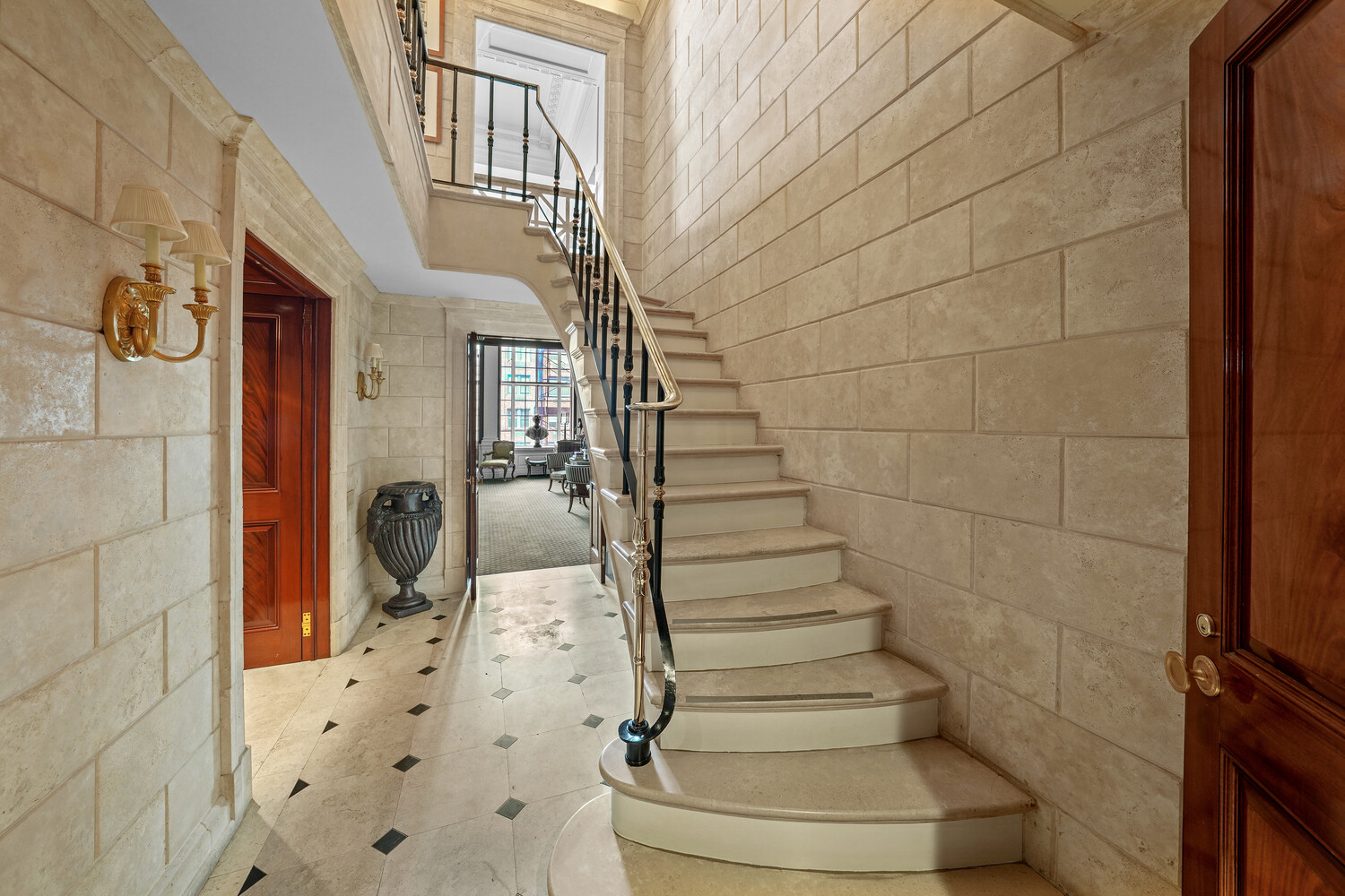 322 E 57TH Street 12/13B