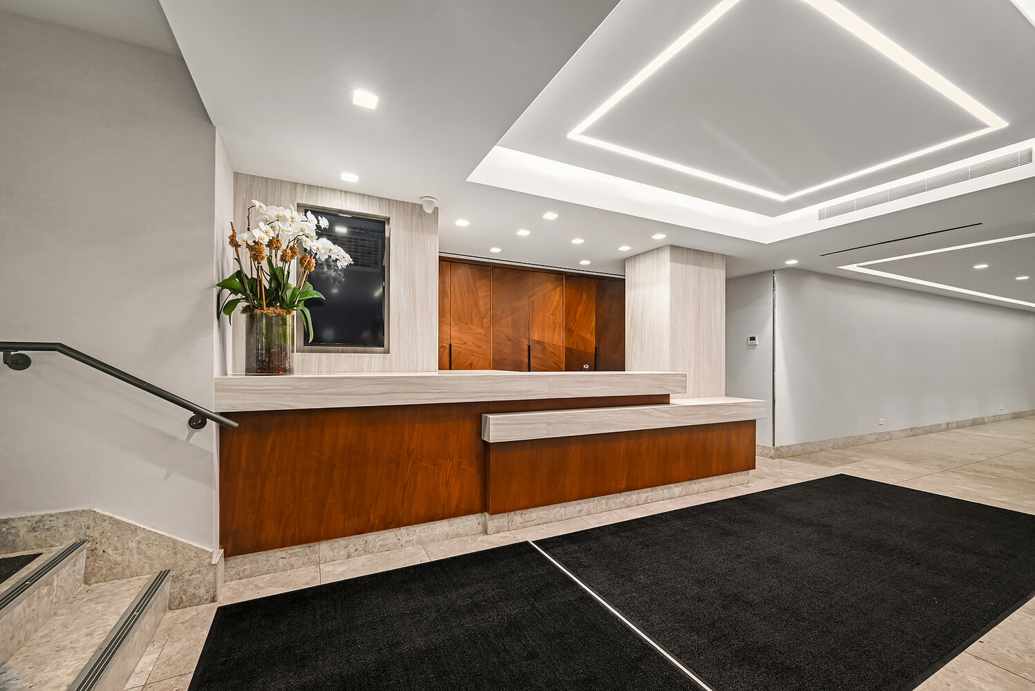 16 W 16TH Street 10WN