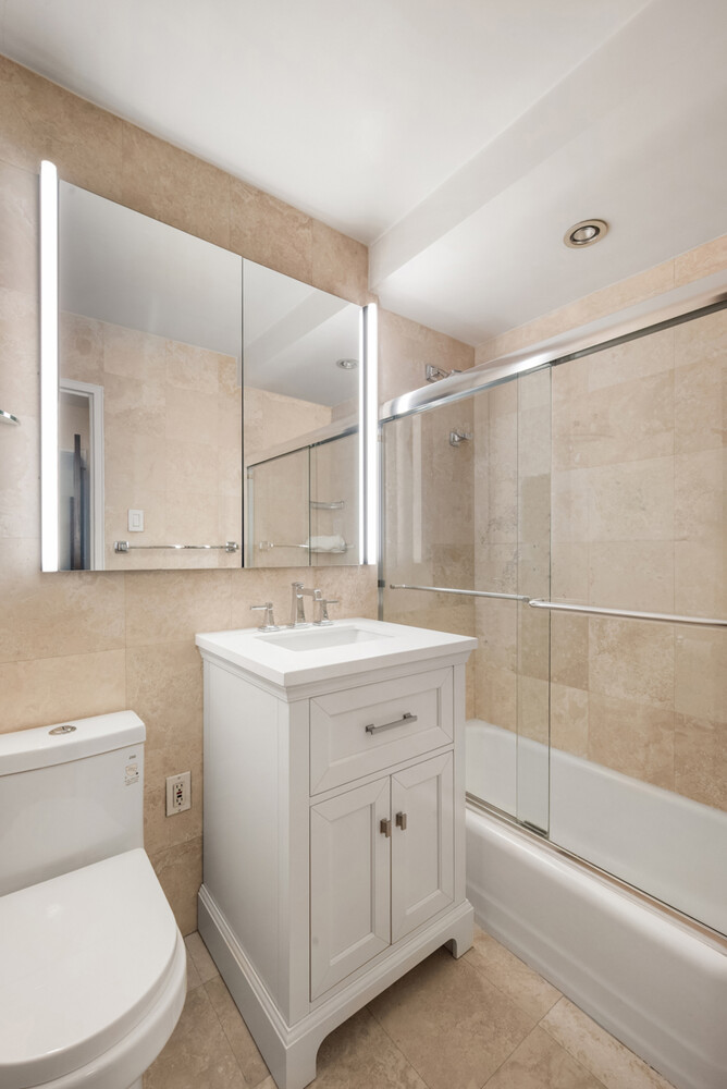 16 W 16TH Street 10WN