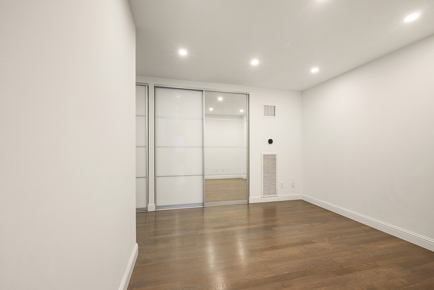 88 GREENWICH Street 721