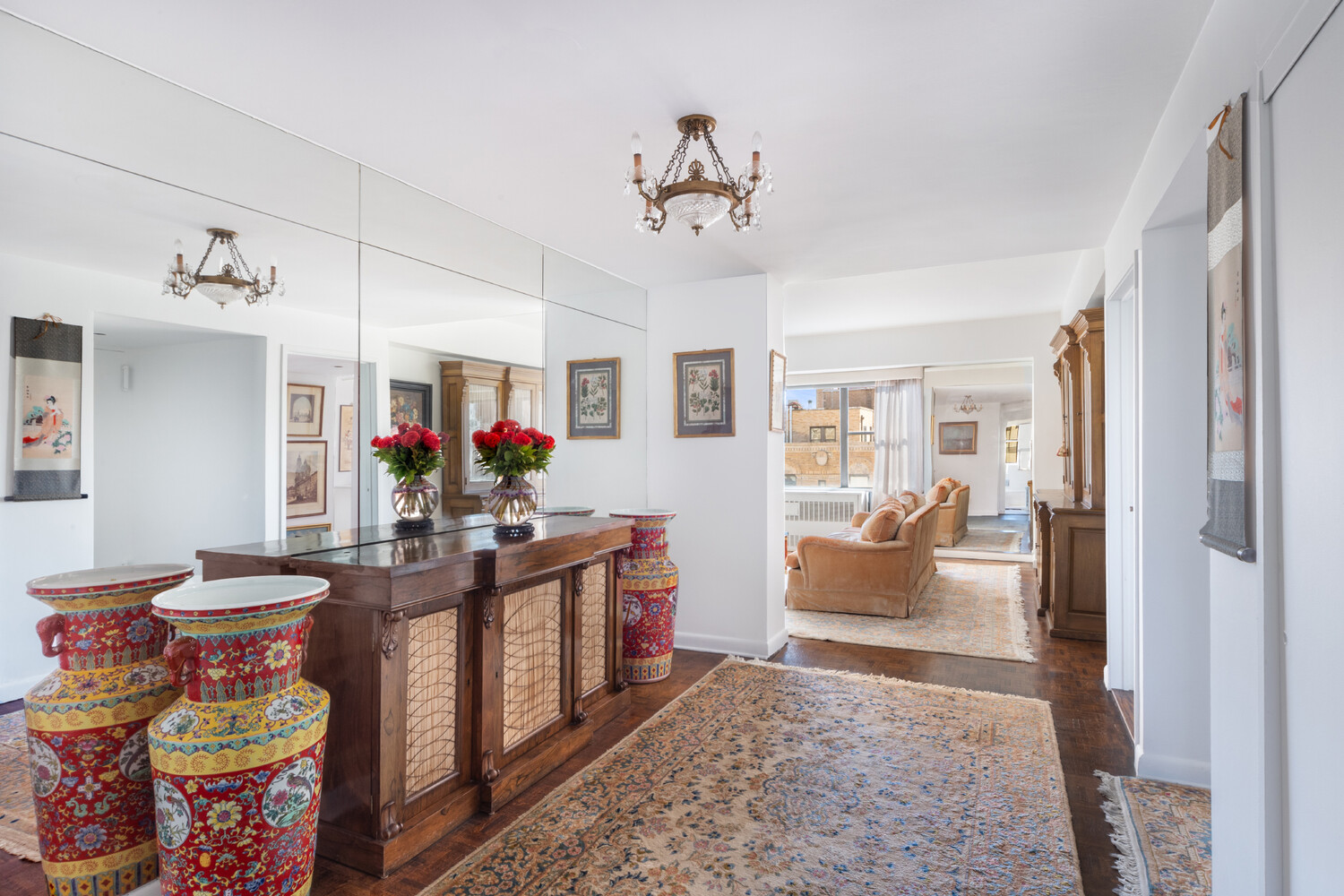 11 E 86TH Street 19B