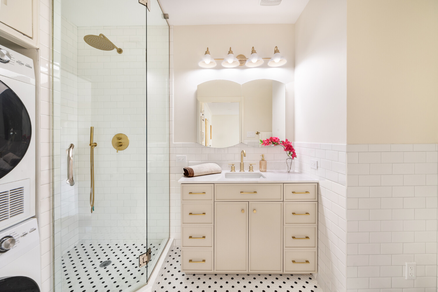 212 E 70TH Street 4B