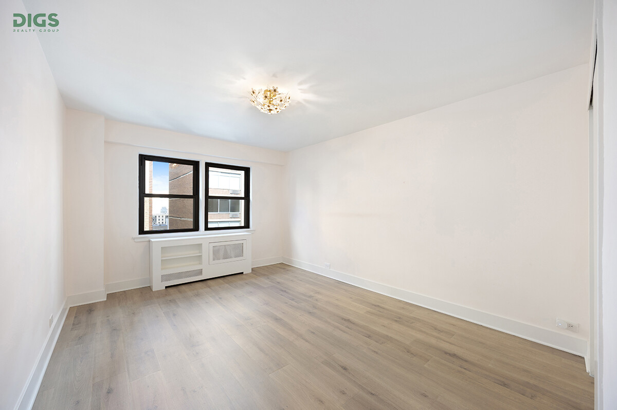 411 E 57TH Street 16D