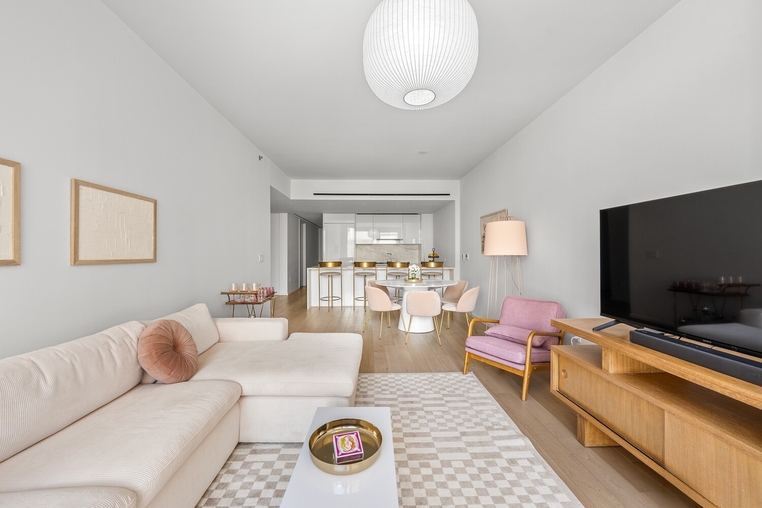 150 E 23RD Street 4C