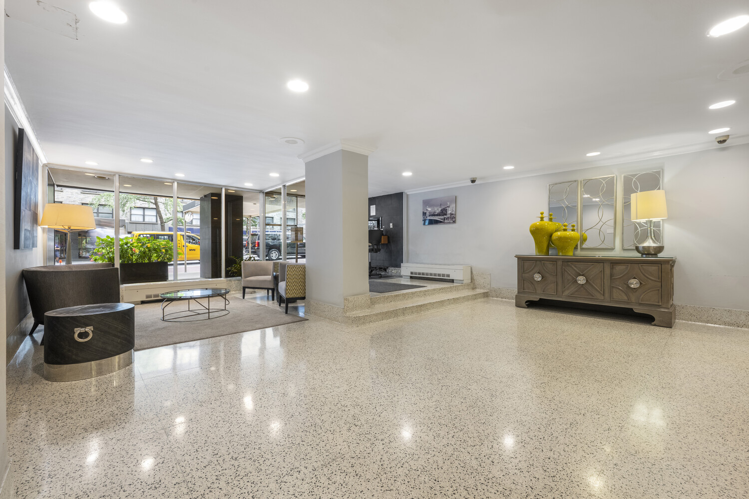 220 E 57TH Street 10G