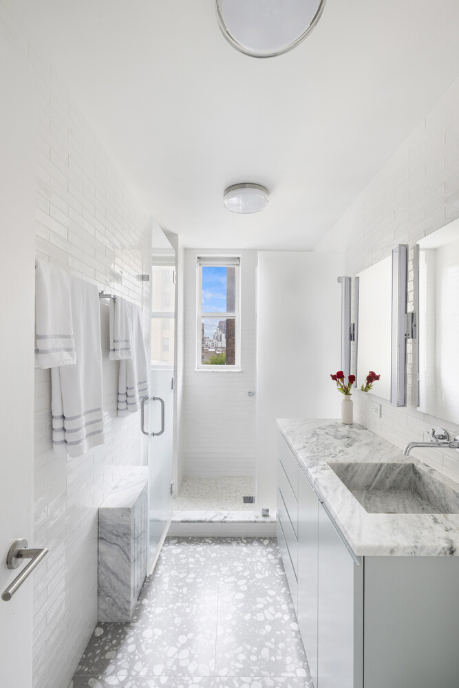 239 CENTRAL Park W 6C
