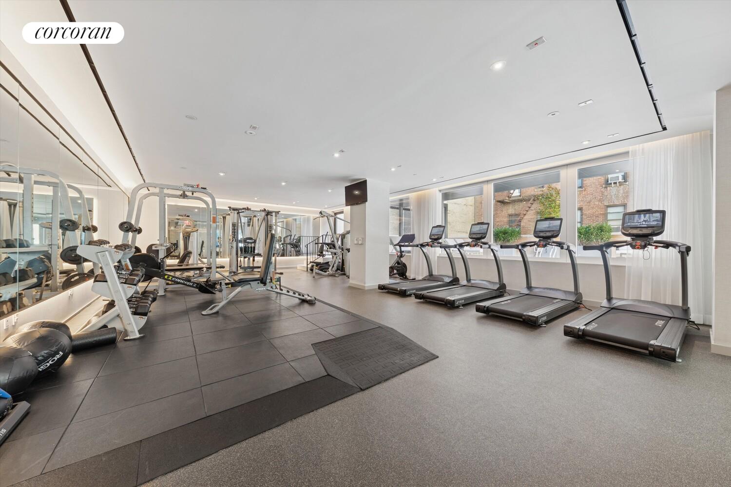 150 E 23RD Street 17A