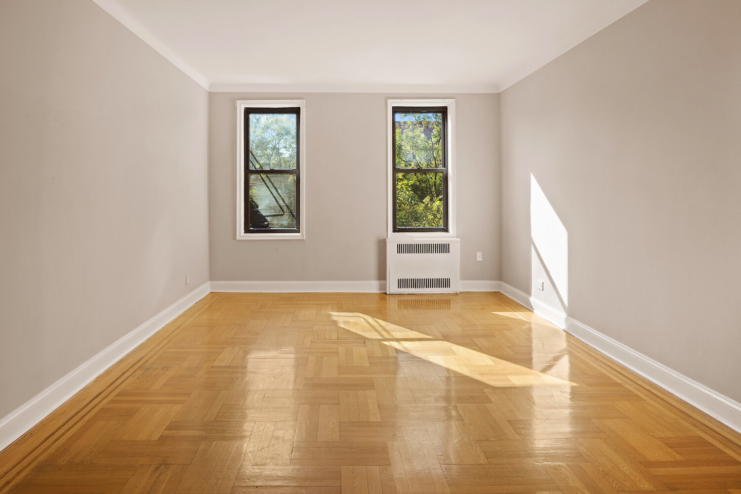 415 OCEAN Parkway 3G