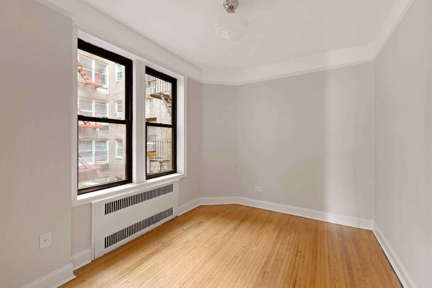 415 OCEAN Parkway 3G