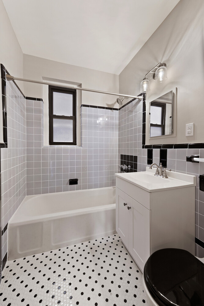 415 OCEAN Parkway 3G