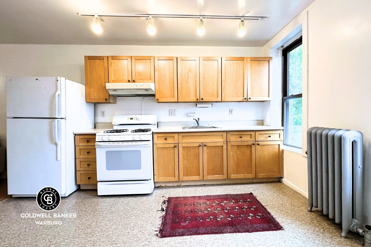 1310 8TH Avenue 2