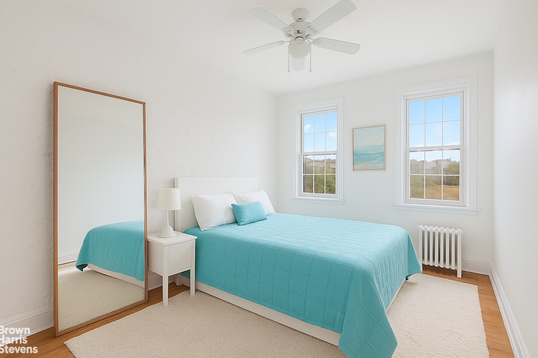 130 HENRY Street 4R