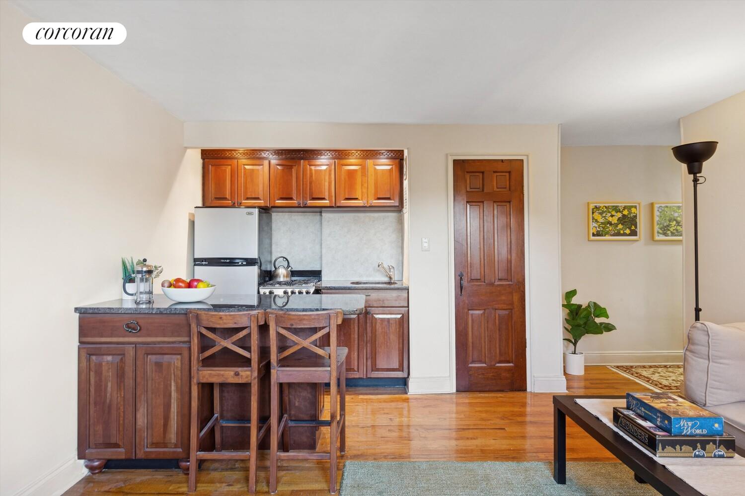 458 W 20TH Street 5D