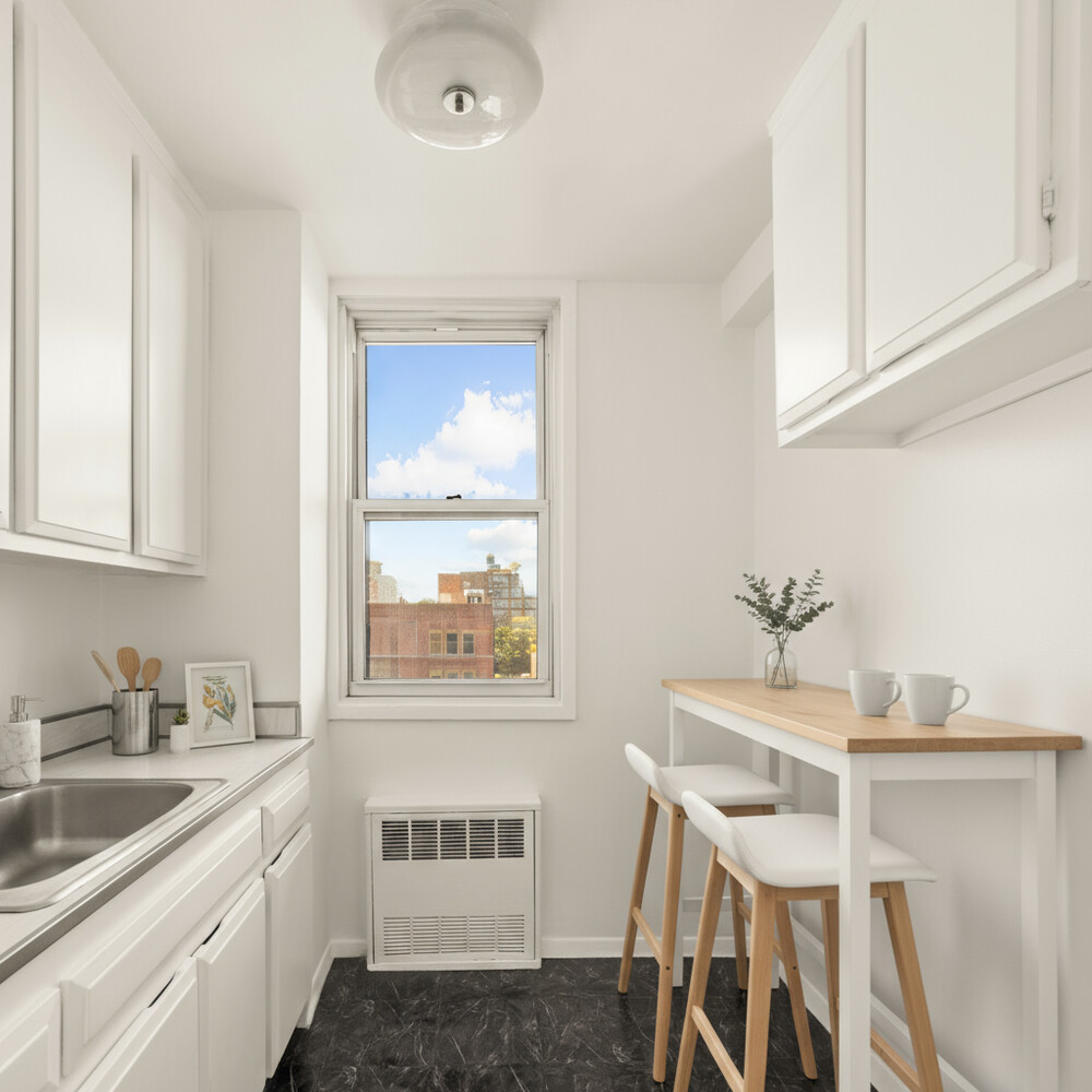 61 JANE Street 9S