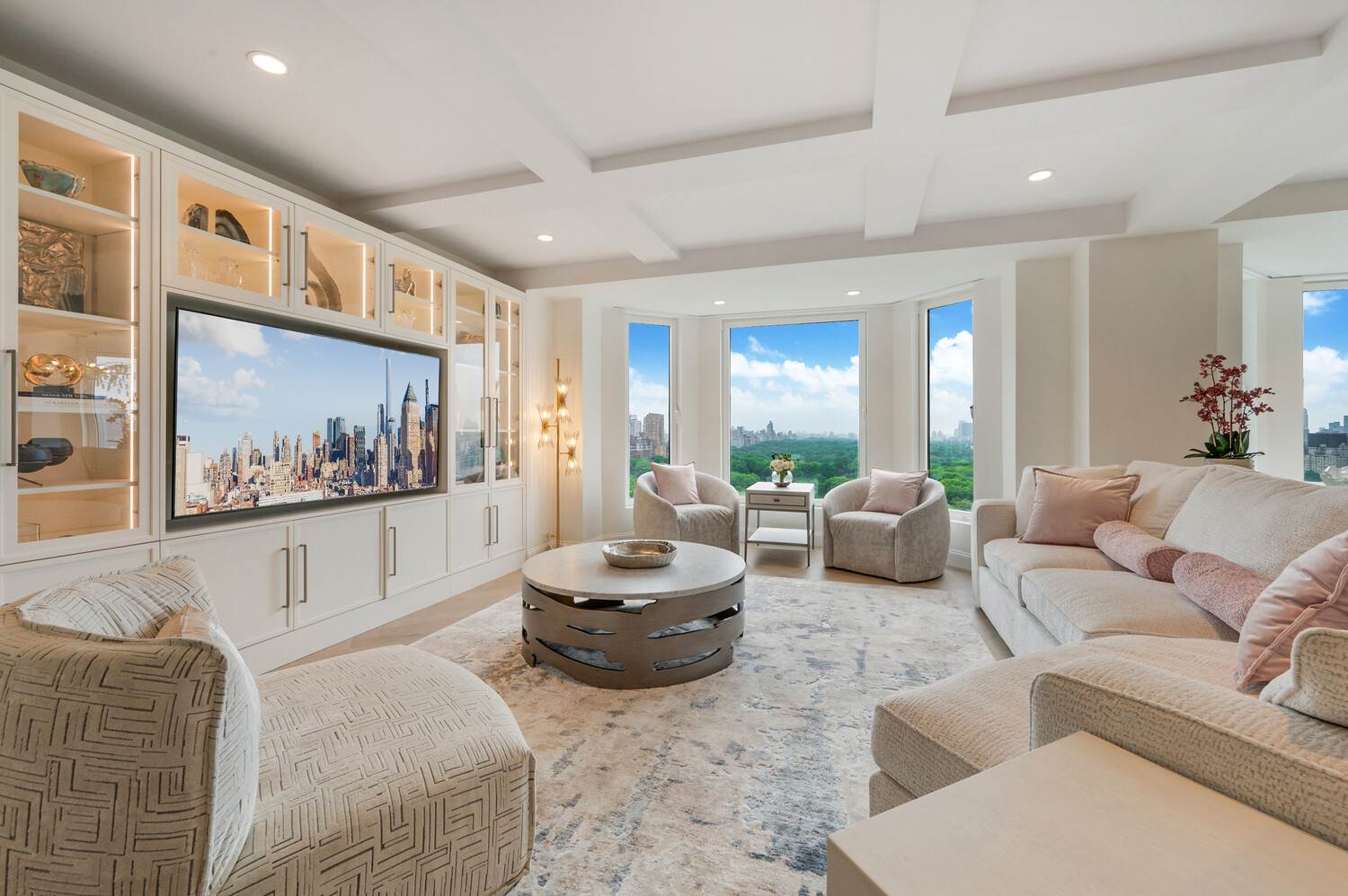 160 CENTRAL Park S 2501