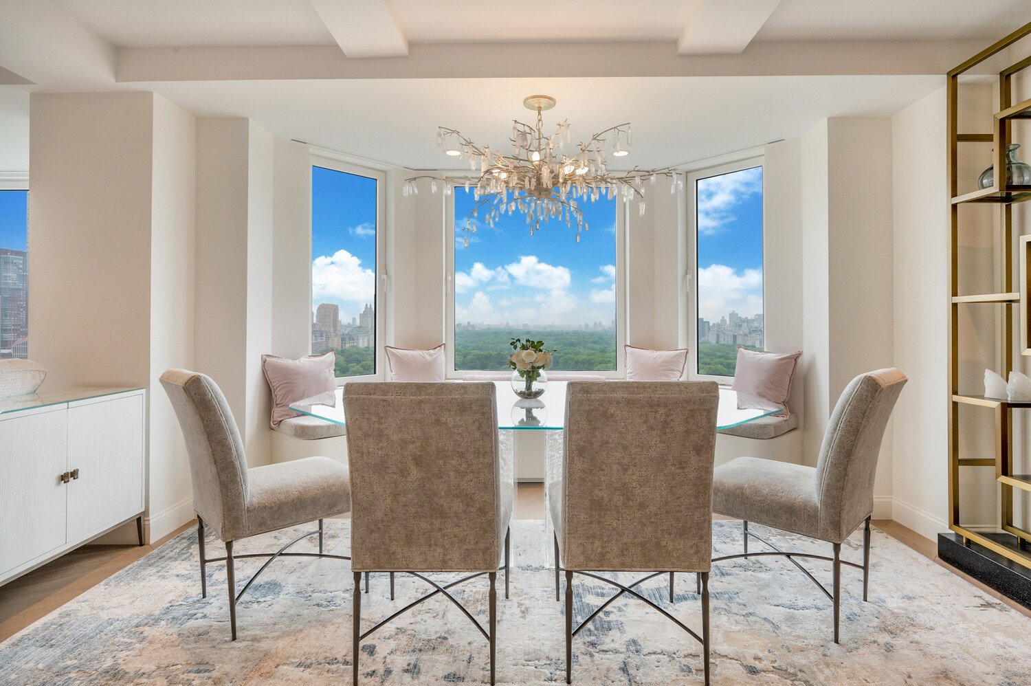 160 CENTRAL Park S 2501