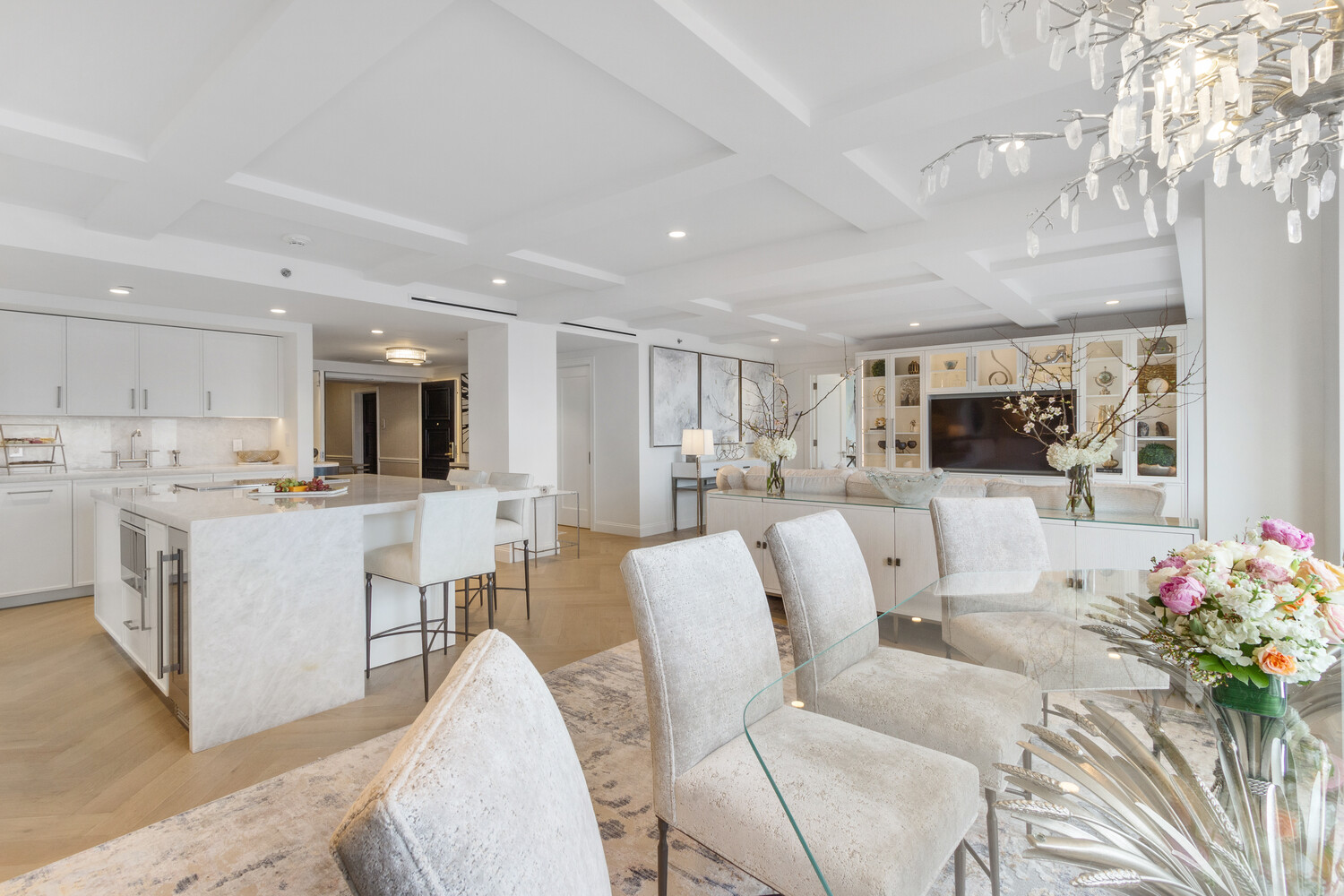 160 CENTRAL Park S 2501