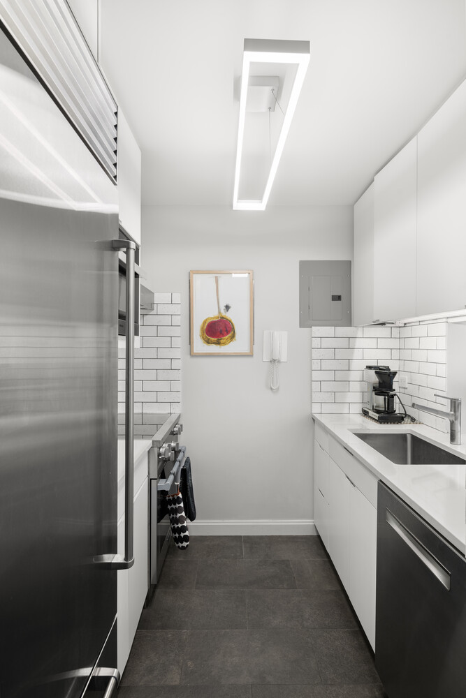 1065 PARK Avenue 3BC