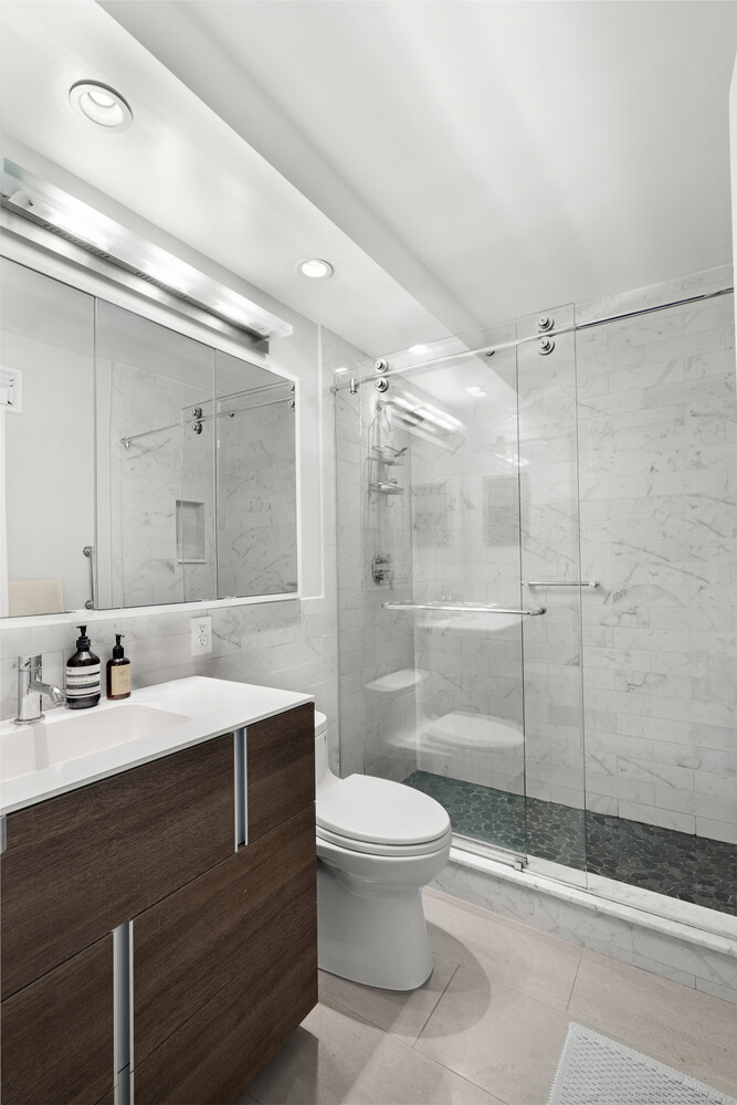 1065 PARK Avenue 3BC