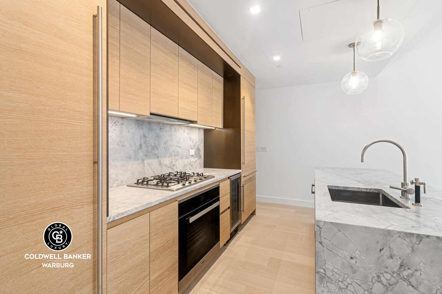 215 W 28TH Street 7B