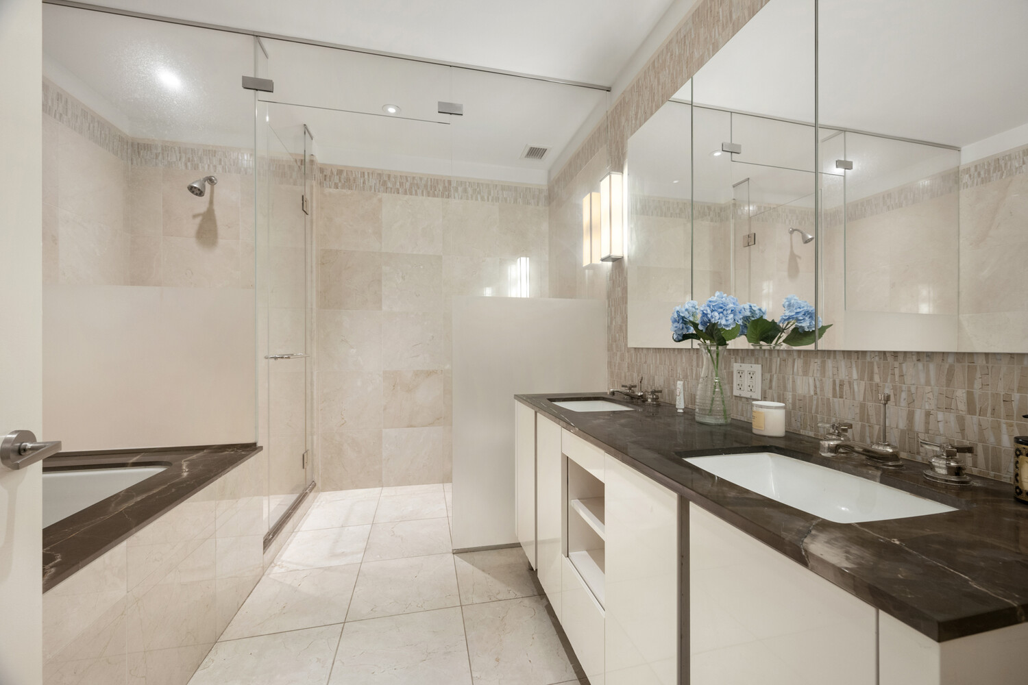 255 E 74TH Street 6B